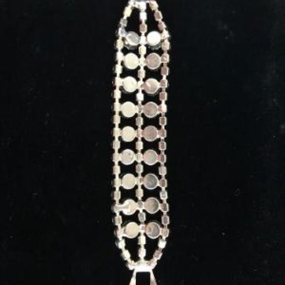 Vintage Rhinestone Bracelet and Clip On Earring Set - Picture 6 of 10
